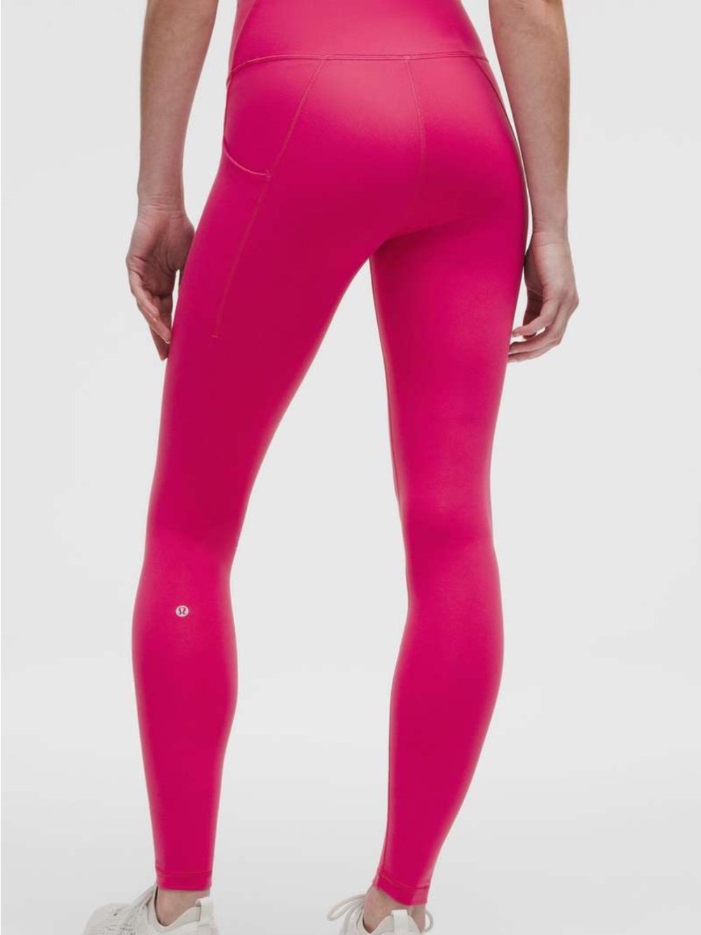Lululemon Wunder Train
High-Rise Tight with Pockets
28"